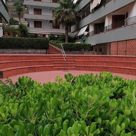Oltremare Taormina Letojanni Apartment ห้อง รูปภาพ